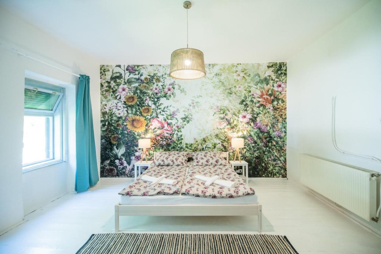 Natura Apartman Tiszafuered מראה חיצוני תמונה