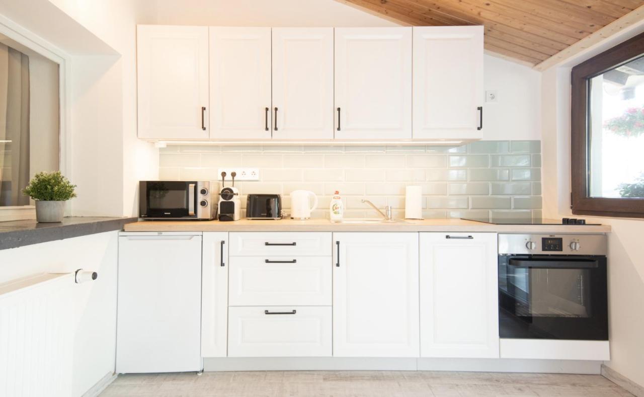 Natura Apartman Tiszafuered מראה חיצוני תמונה